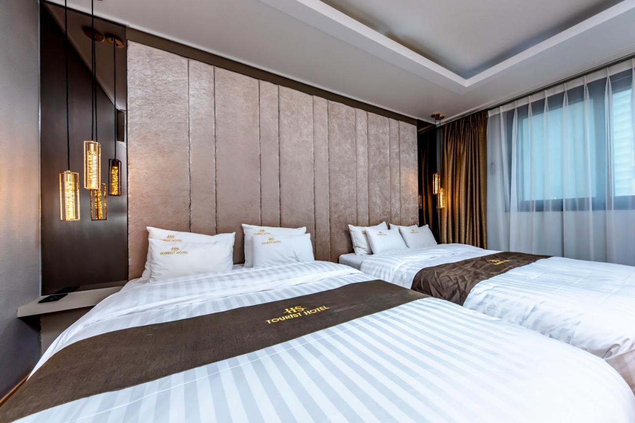 Hs Tourist Hotel Yeosu Bagian luar foto