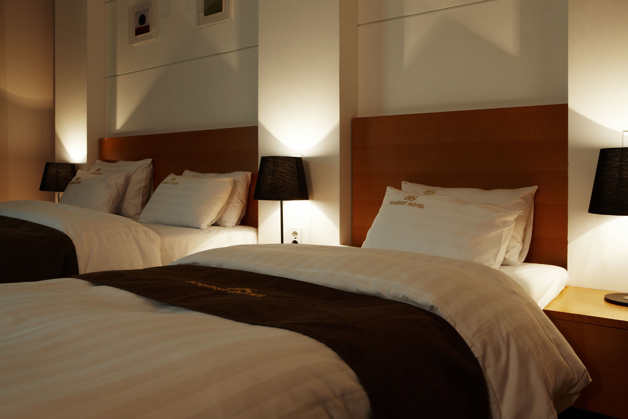 Hs Tourist Hotel Yeosu Bagian luar foto